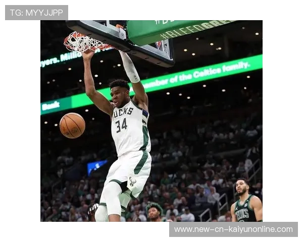 字母哥接受校园邀请讲述团队合作的重要性